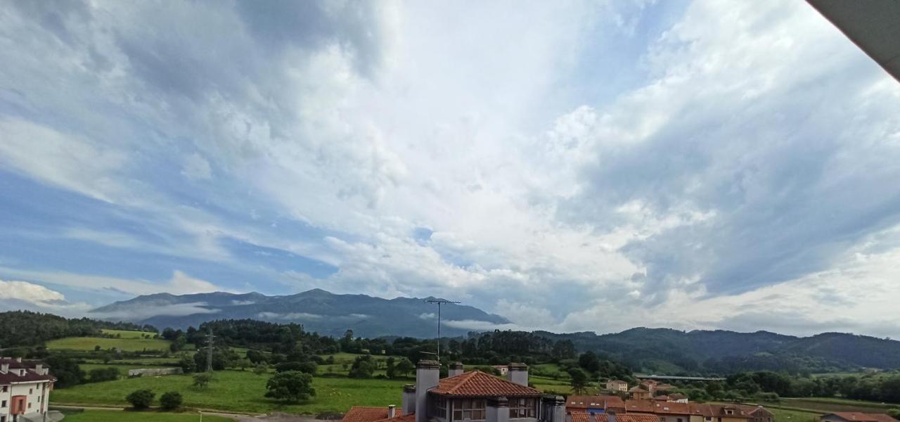 Duplex Con Vistas Al Picu Pienzu, Colunga Apartment Екстериор снимка